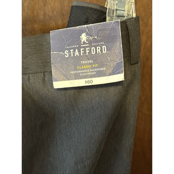 New Stafford Travel Classic Fit Men’s 44x30 Pants Super Crease Charcoal Gray - Picture 3 of 9
